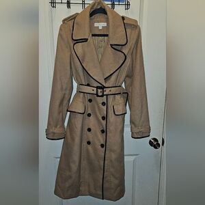 NWOT New York & Company Double-Breasted City Tan Trench Coat size Large